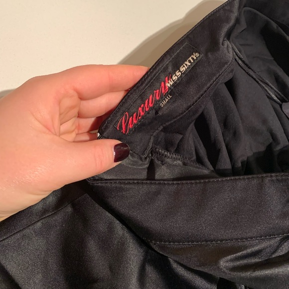 Mini dress - Picture 3 of 3